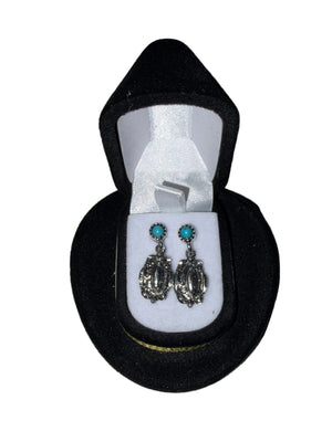 Earrings in a turquoise drop hat